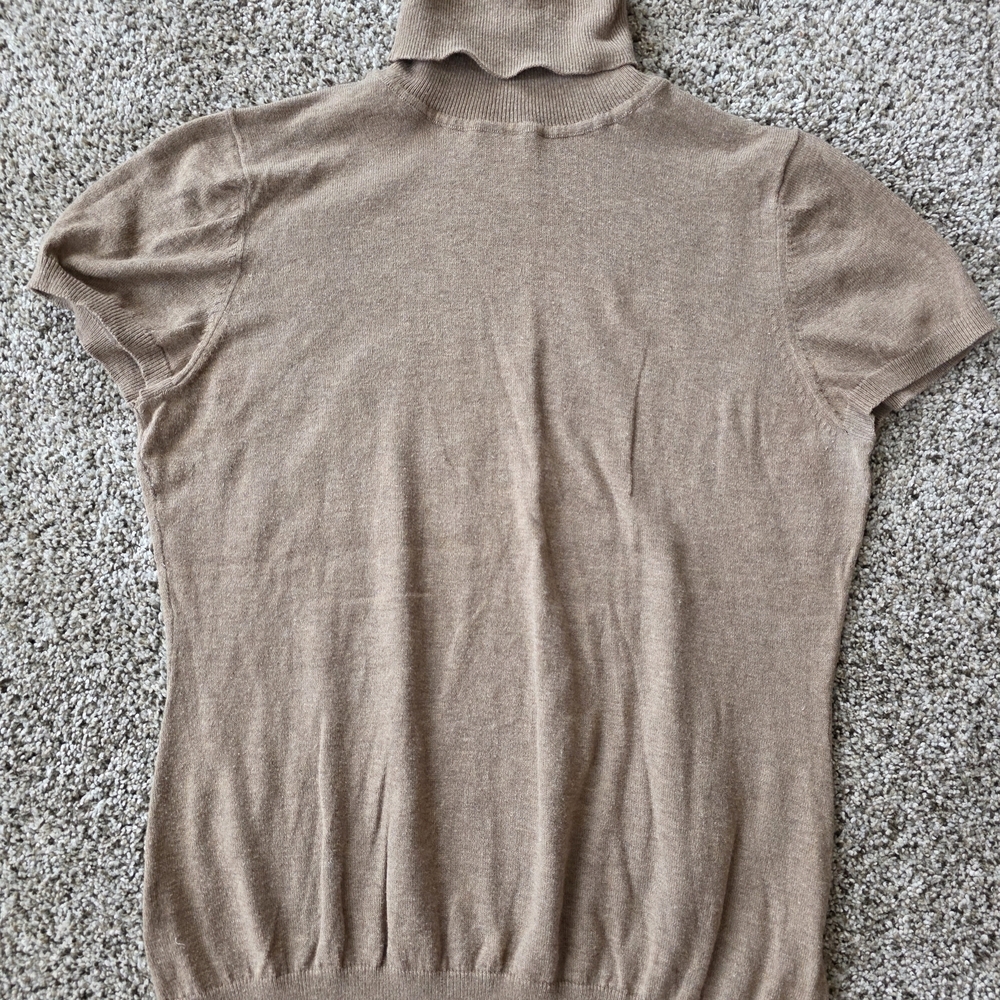 GAP Women's Brown Turtleneck Sweater